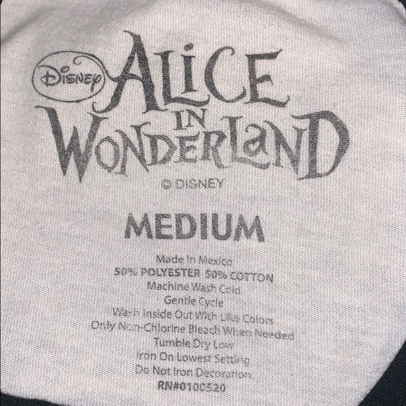 Alice in Wonderland - Cheshire Cat Baseball Tee - Picture 5 of 5